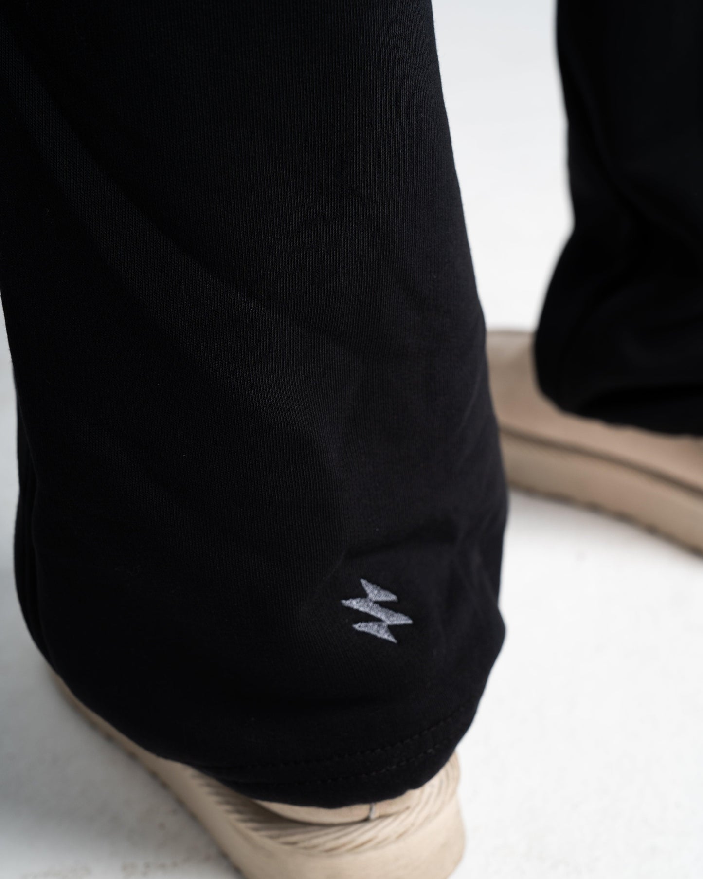 Sparx Unisex Embroidery Sweatpants - Sparx