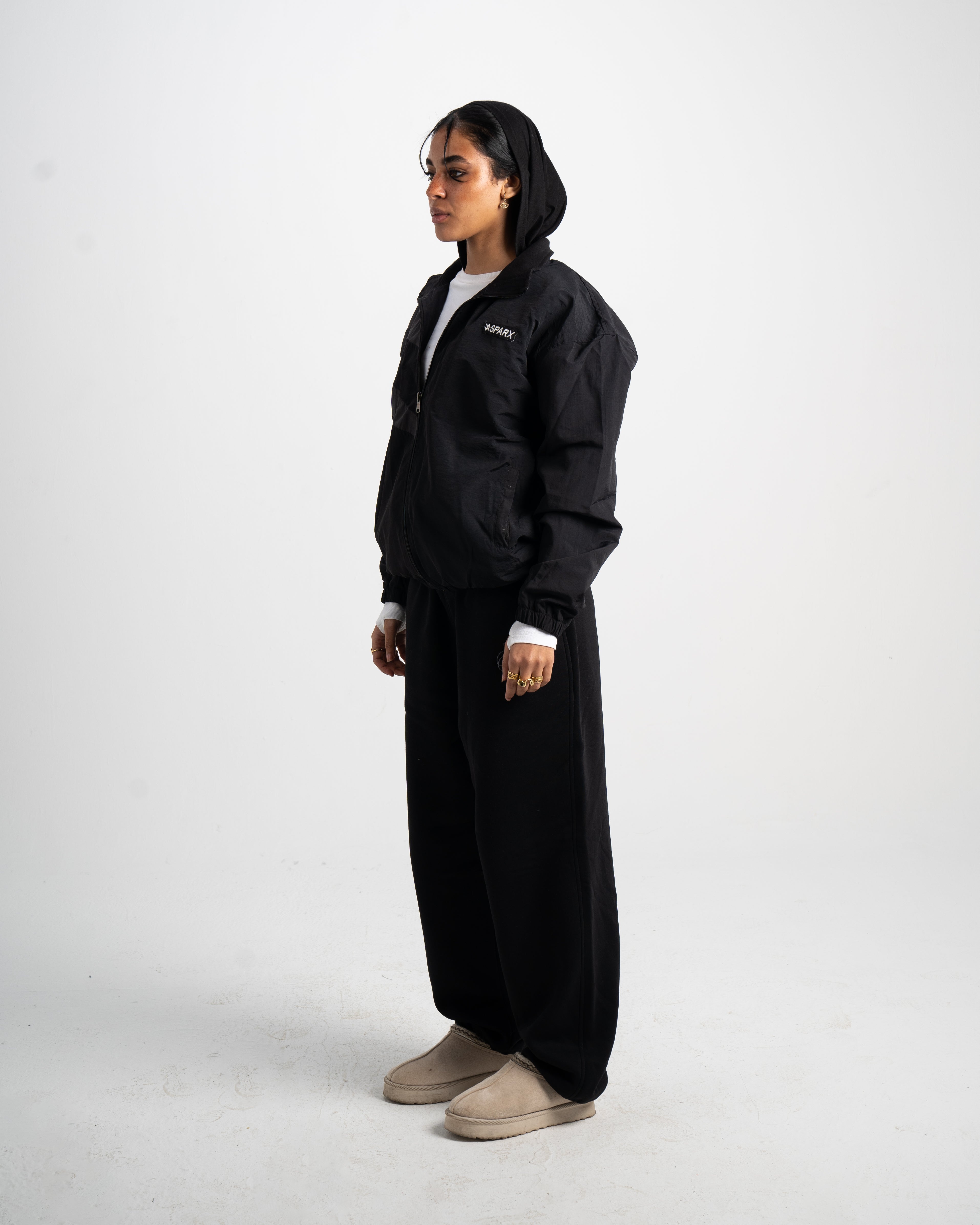 UNISEX TECH - BOXY SLIM-FIT JACKET