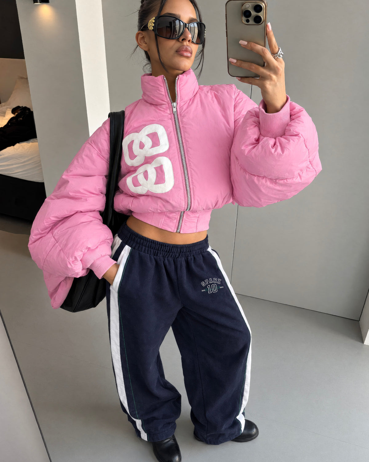 NAVYBLUE BAGGY SWEATPANTS